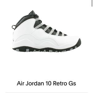 Air Jordan 10 Retro Sneaker